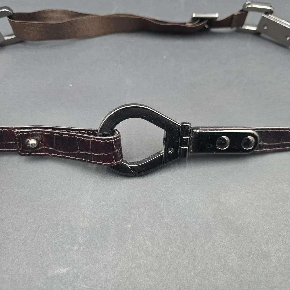 Suzi Roher Metal Leather Stretch Belt Brown Croc Gunmetal Carabiner Medium